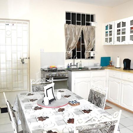 Coastal View7 Apt #3 Christ Church Bagian luar foto